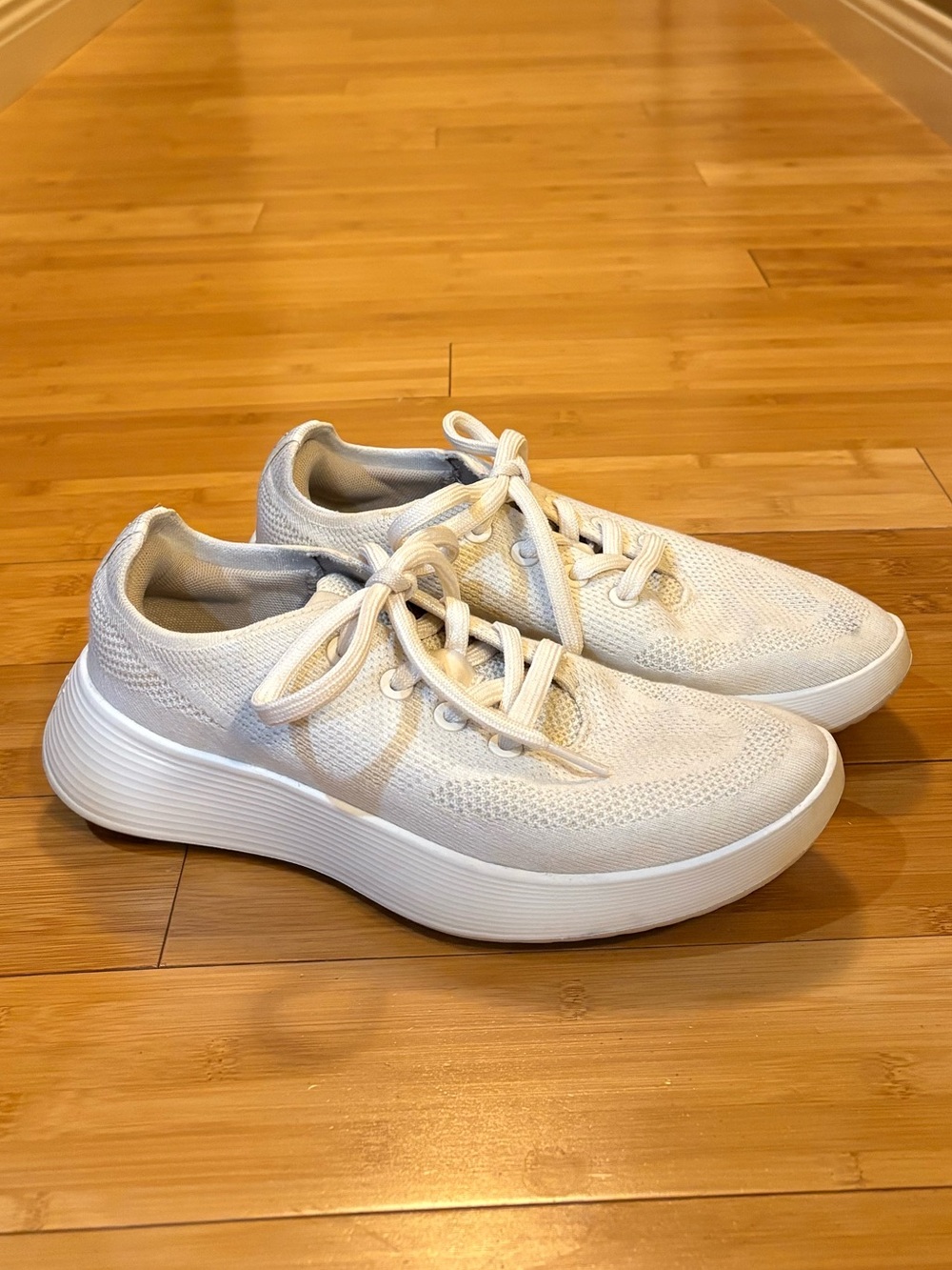 Allbirds Women’s Tree Runner Go Shoes- Size 8